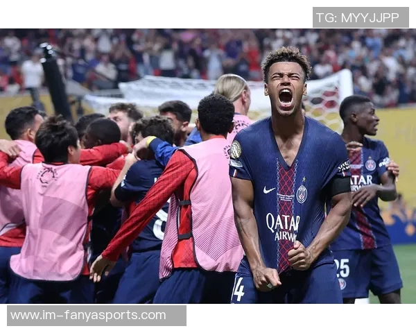 巴黎圣日耳曼欧冠连胜六场追平历史最佳表现展现强大实力